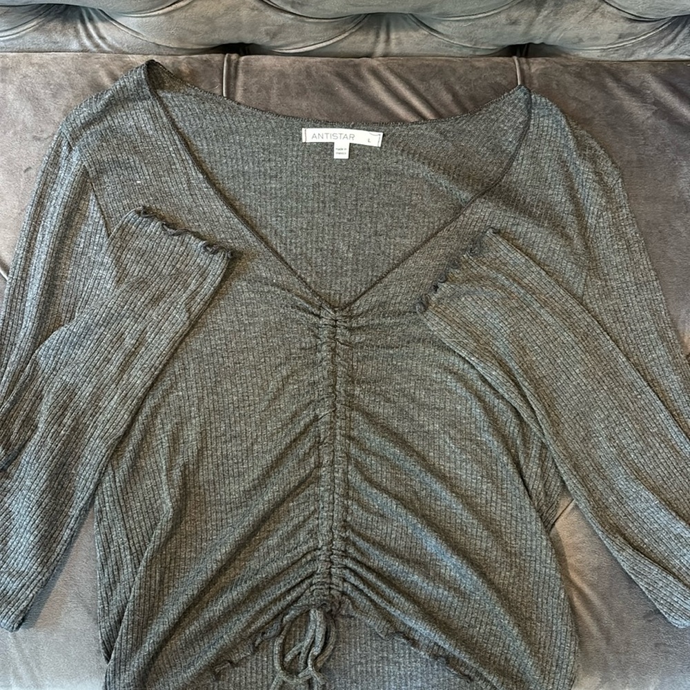 Grey long sleeve! Size: Woman’s L. Brand: Antistar